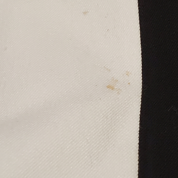 Express suit, used in perfect condition. Size 4 - Picture 3 of 12